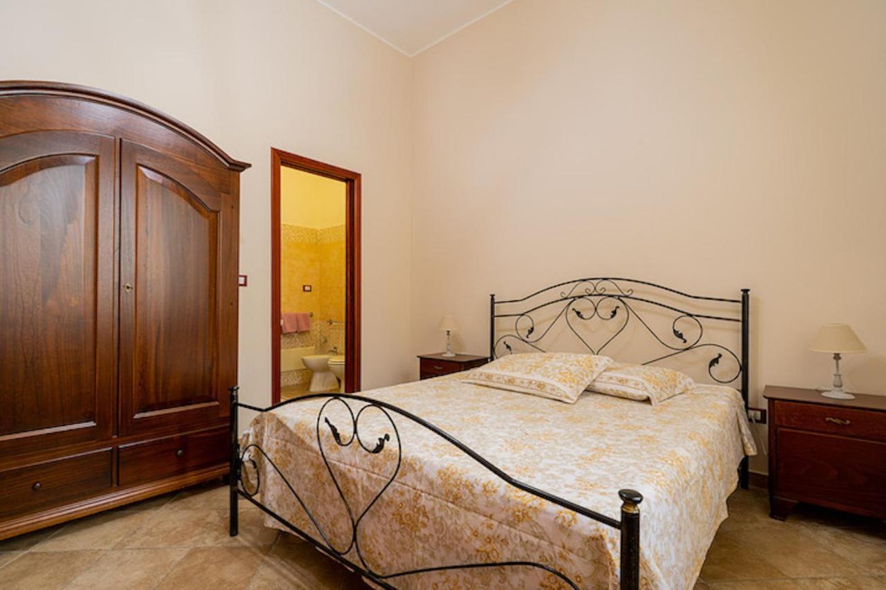 Appartamento Supersanosalento Luaran gambar