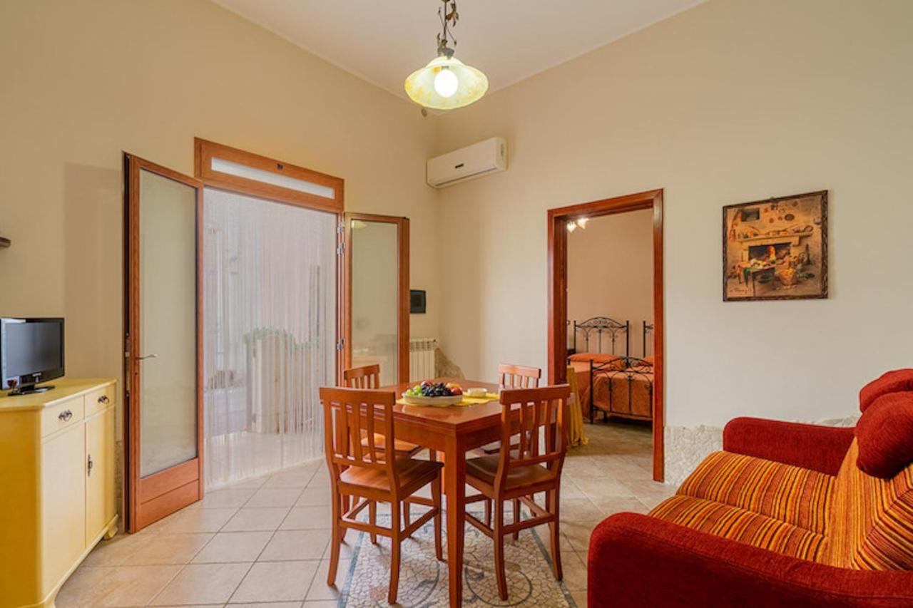 Appartamento Supersanosalento Luaran gambar
