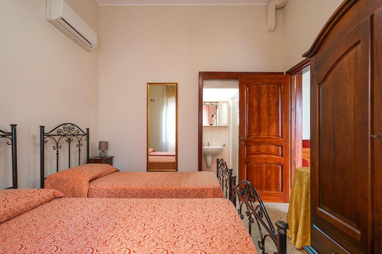 Appartamento Supersanosalento Luaran gambar